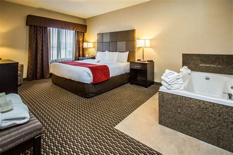 comfort suites with jacuzzi in room|comfort inn jacuzzi rooms.